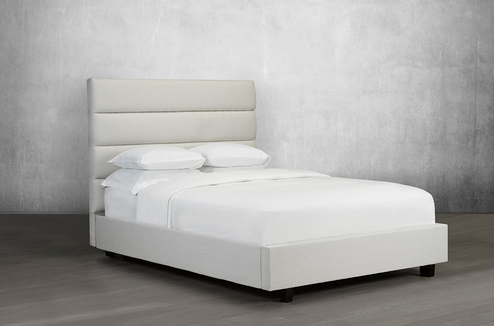 R162 Queen size bed