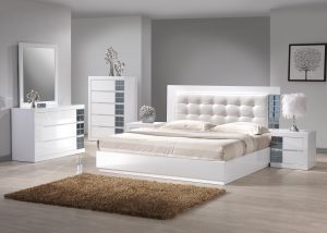Mulberry 8 piece queen size bedroom set