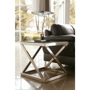 T136 Coylin End table