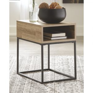 T150 Gerdanet End table