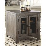 T446 Danell Ridge End table