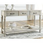 T782 Shawnalore Sofa table