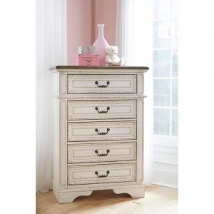 B743-45 Realyn Chest