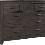 B249-31	Brinxton Dresser