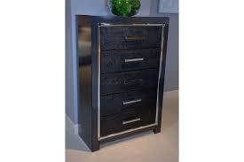 B1420 Kaydell Chest