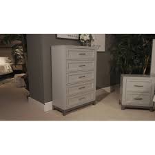 B488-46	Brynburg Chest