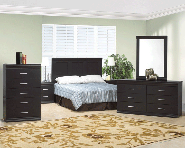 NB-131 4 Piece Bedroom set